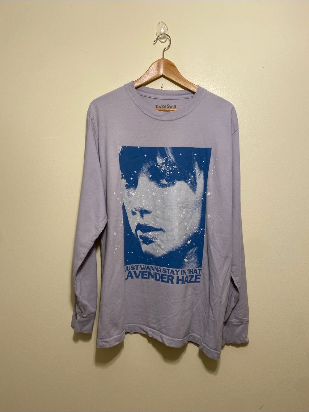 TAYLOR SWIFT MIDNIGHTS Lavender Haze Long Sleeve Graphic Tee Taylor Swift. Sz L